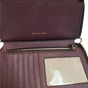 Micheal Kors purple wallet